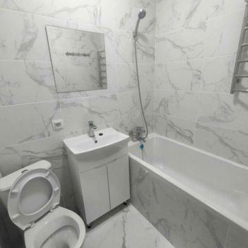 Однокімнатна квартира в довгострокову оренду для однієї особи або пари