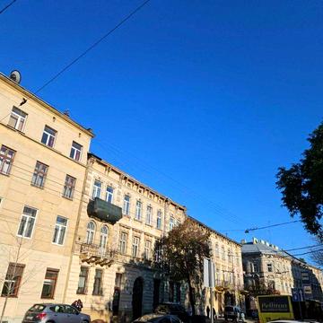 Продаж квартири Зелена