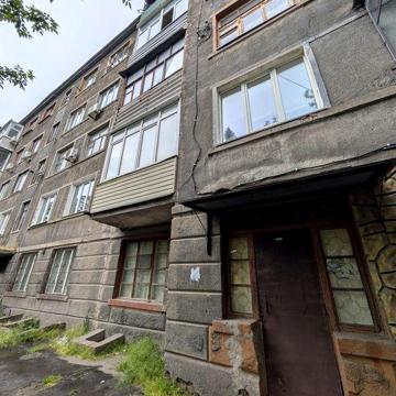 Продаж 1 кім кв. ЦЕНТР. ЧЕРВОНА ЛІНІЯ.