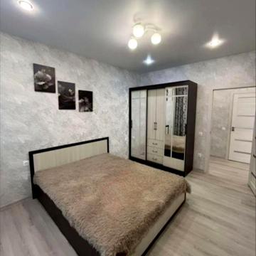 Дерибасівська вул., 5