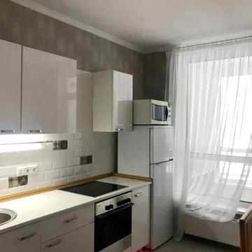 Сдам 1 кімнатну квартиру ЖК Варшавський, Кристеров, 20.