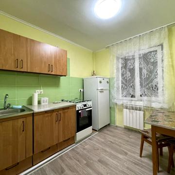 Маршала Рокосовського просп., 10