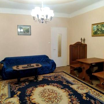 Оренда 3к квартири р-н Пл.Франка  (14 спальних місць)
