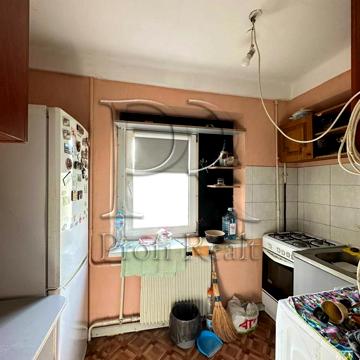 Дубровицька вул., 3