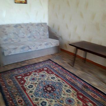 Зодчих вул., 10