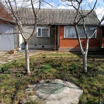 Продам жилий будинок з усіма зручностями м.Іллінці