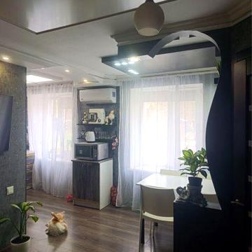 Продам 3 кім 1/5 поверх Корабельна
