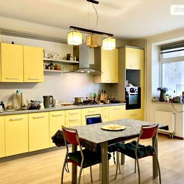 Продаж 3к Квартира Плугова вулиця