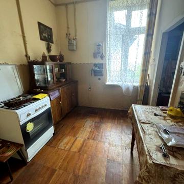 Продаж квартири вул. Васильківського