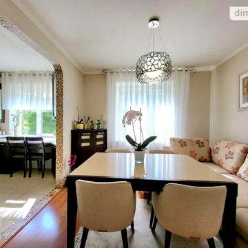 Продаж 3к Квартира Дачна вулиця