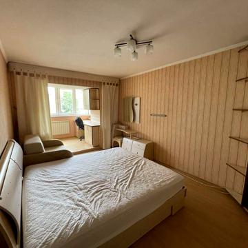 Нежинская 10, 2 кімн., 57м2, Ремонт, Соломянский , НАУ
