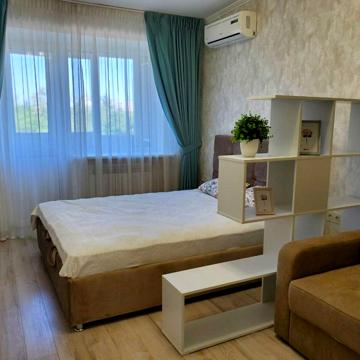 Лесі Українки просп. (Гагаріна), 15
