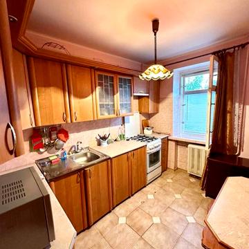 Оренда 2-ї квартири вул. Любінська 12000 грн.