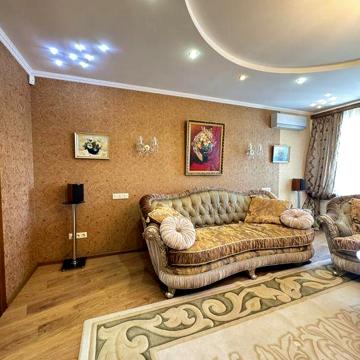 5-к Центр, Квартира свободная