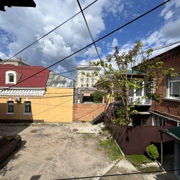 Продаж великогабаритної квартири в самому центрі міста