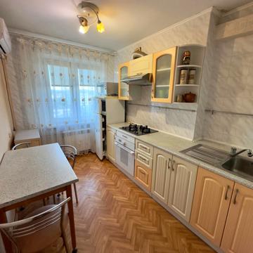 Степана Рудницького вул. (Шолохова), 15