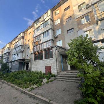 Продаж 2к Квартира Січневого Прориву вулиця