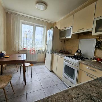Героїв Дніпра вул., 69