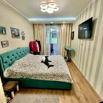 Продаж 2х в Центрі