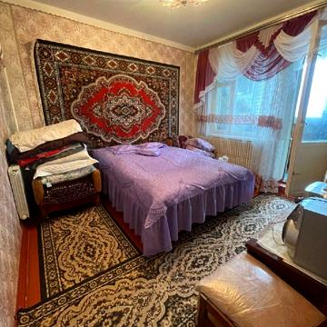 Луї Пастера вул., 318