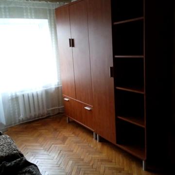 Леоніда Каденюка просп. (Юрія Гагаріна), 20