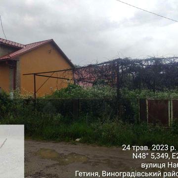Житл. буд.: Закарпатська обл., с. Гетиня, вул. Набережна, 33