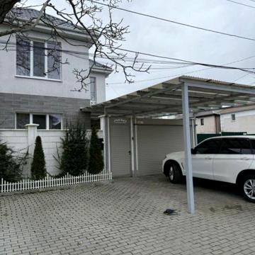 Китобійна вул., 47