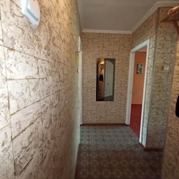 Подолинського вул., 24
