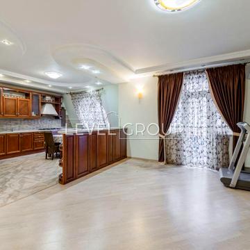 Продажа 5к квартиры (+100кв.м. бонус), Тургеневская, клубный дом.