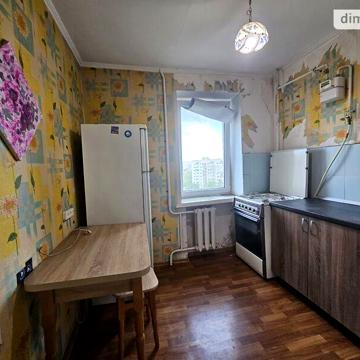 Довгострокова оренда 1к Квартира Різдвяна вулиця