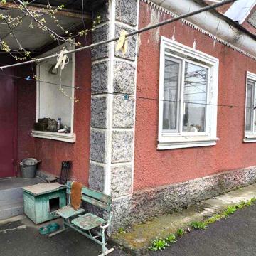 Продам дом Усатово, центр, 3 комн, 3.8 сот,  рядом Нерубайское