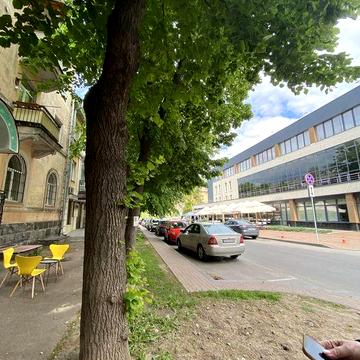 Продам класну 3х кім. сталінку після реноваціі пр. Миру 17а