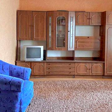 3к квартира з ремонтом. Постанова, Сертифікат - так!