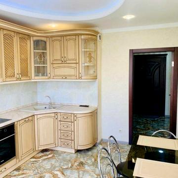 Дарницький Позняки вул. Ревуцького,9 Харьківський  Продаж  82кв.м.