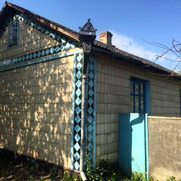 Будинок цегляний в селі