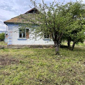 Земельна ділянка з недобудовою