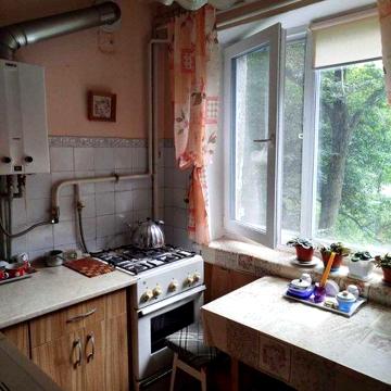 Здам 2-кімнатну квартиру по вул.Заньковецької, 4 (2 поверх), м.Ужгород