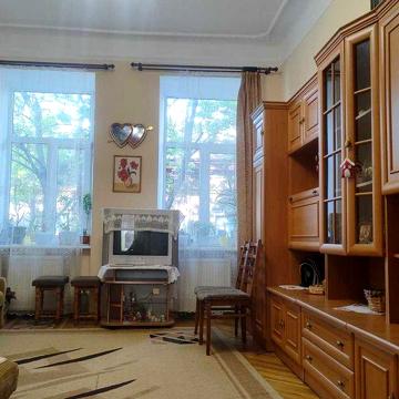 Оренда 1-о кімнатної квартири бічна Городоцької район цирку