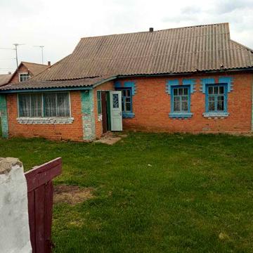 Продаж будинку в селі