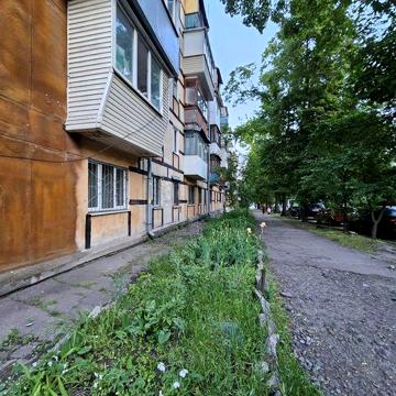 Продам 2 к квартиру район пр. Гагарина, Абхазская