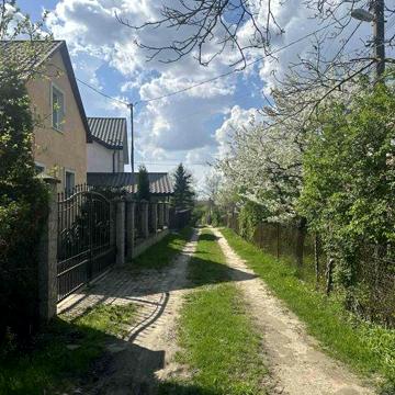 Продаж дачі біля озера, с. Поршна