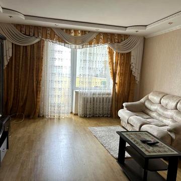 Велика і затишна 5-кімнатна квартира на Градецькому