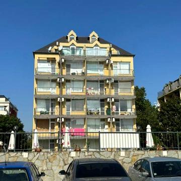 Сдам красивую студию  Солнечный Берег Болгария Хозяйка