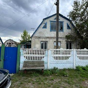 Дружня продаж будинка