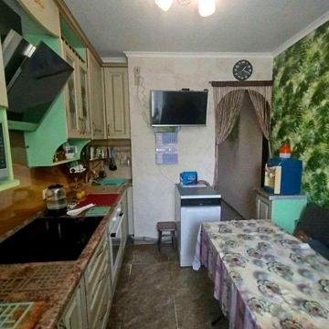 Продаж 2к кв 50.2 м2  Китаївська 14-16 Мишеловка Голосіївський