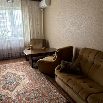 Каштанова вул., 8-А