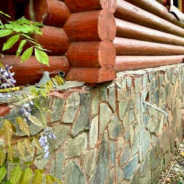 Продається недобудова з чудовою панорамною ділянкою.