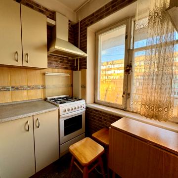 Рене Декарта вул. (Кулібіна), 6