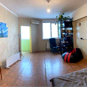 1к, Гетьмана, 1в, метро Шулявська -  2 хв пішки