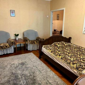Варязький пров., 7/11